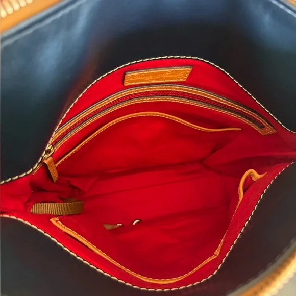 Dooney & Bourke Black and Tan Leather Shoulder Bag - Picture 8 of 9